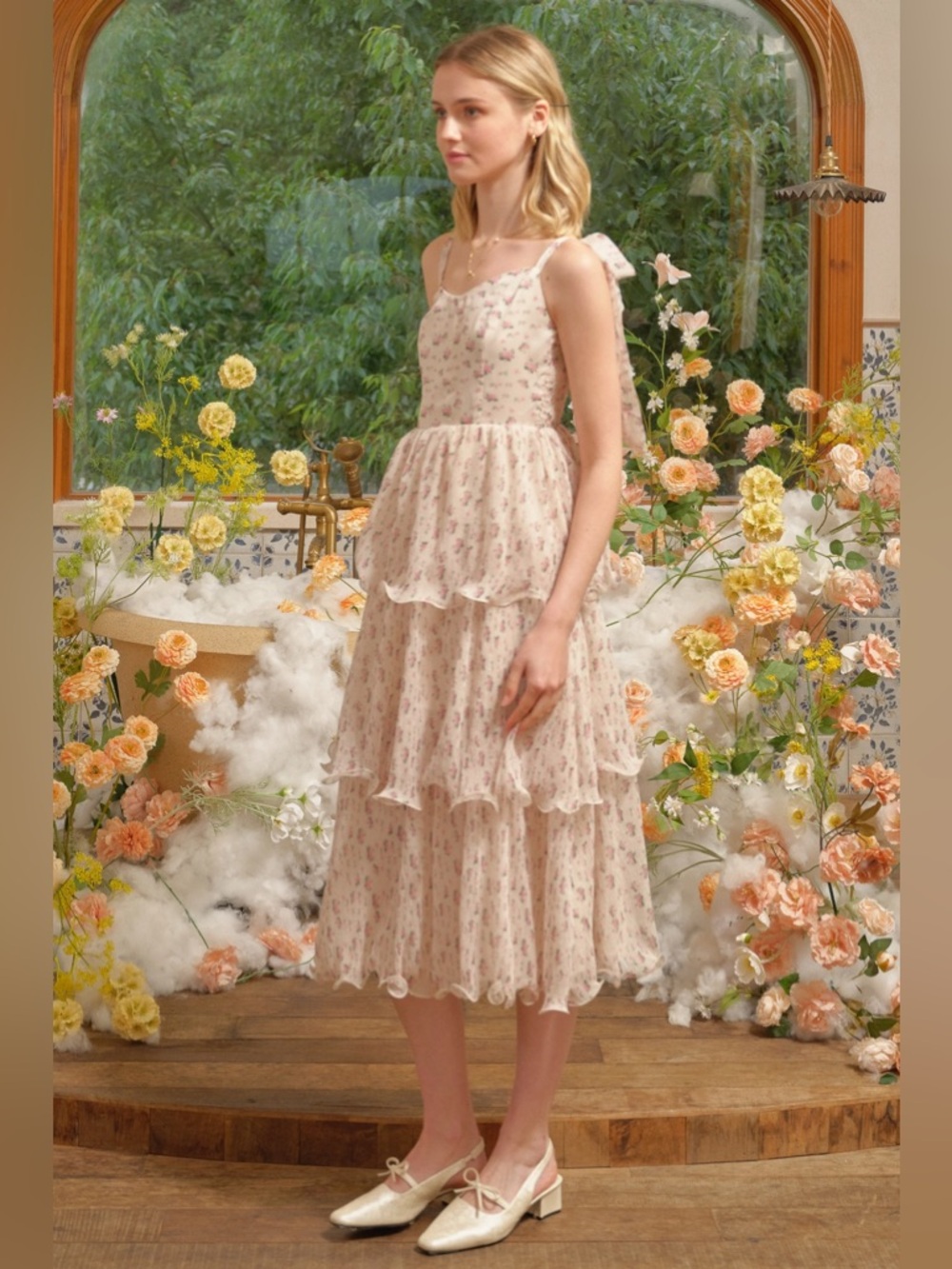 Rosie Posie Whimsical Blooms Tiered Statement Dress NWT Size small - Picture 2 of 6